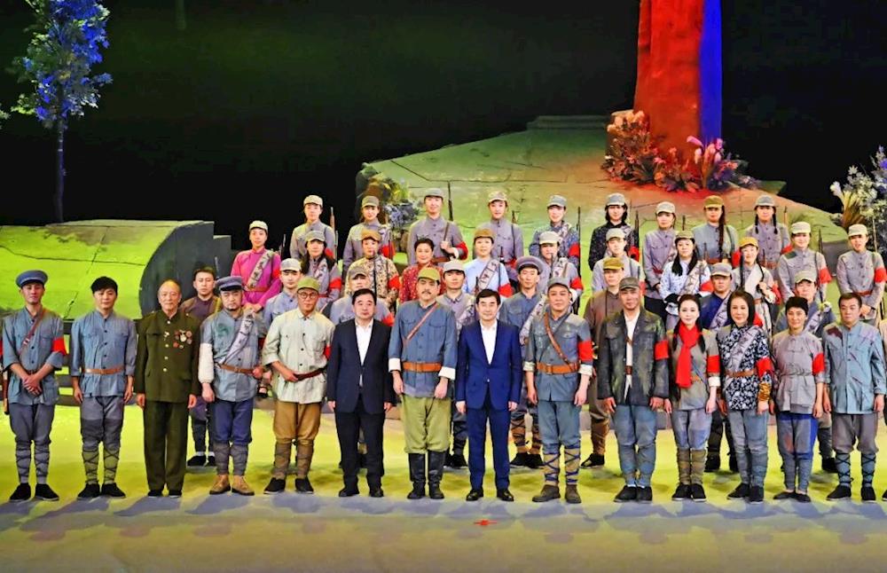 0be0452701704f8a976ac20e415950bf.jpg 0be0452701704f8a976ac20e415950bf.jpg