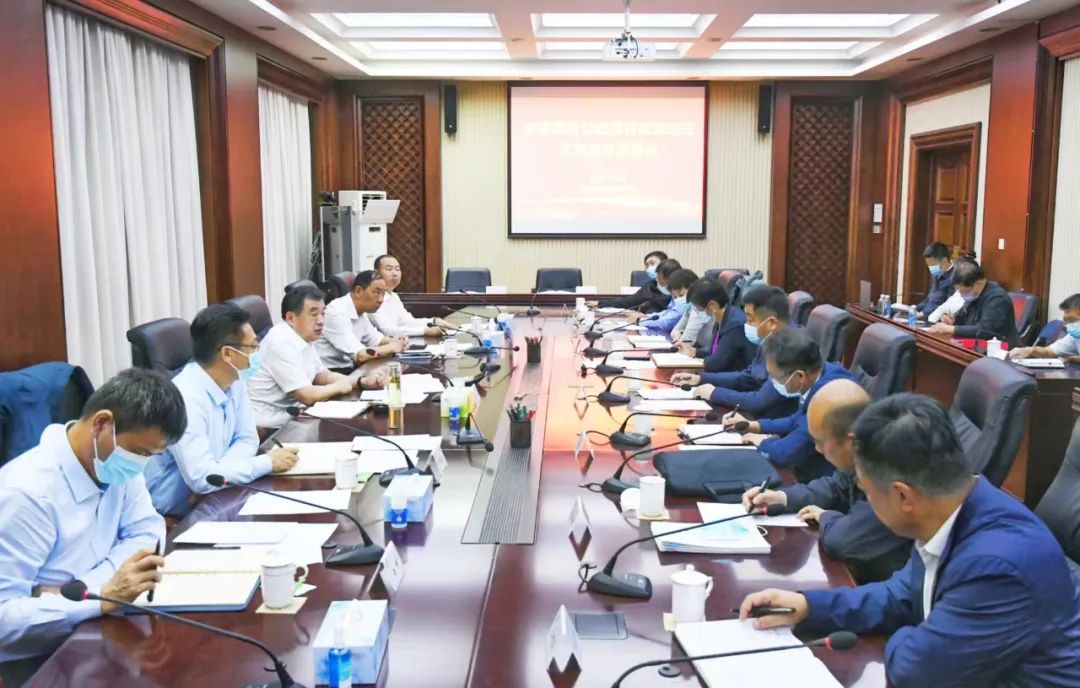 市政府举行本桓高速公路项目征地动迁工作动员部署会议暨动迁补偿投资协议签约仪式