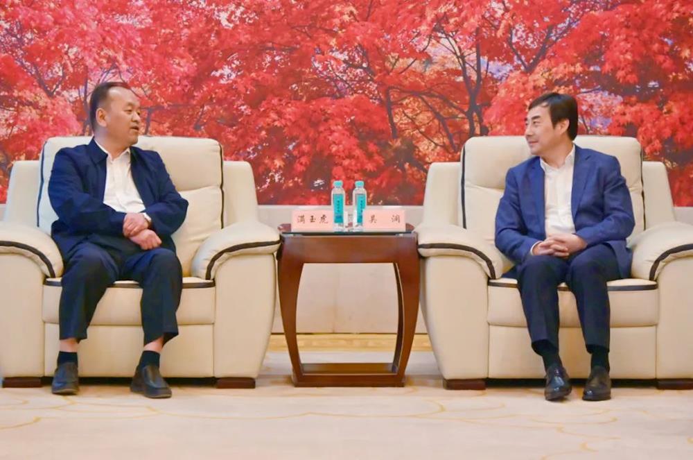 吴澜吴世民会见托里县党政代表团