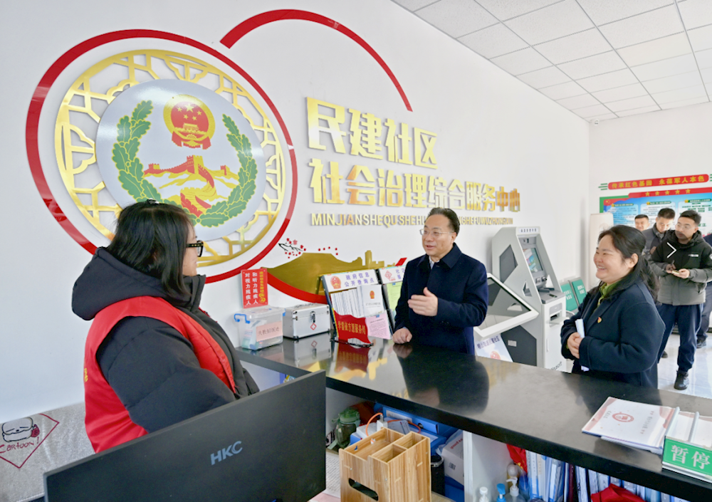 王永威深入明山区调研基层党建、企业运行等重点工作