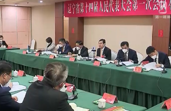 省十四届人大一次会议本溪代表团 认真履职 共提出建议２１件