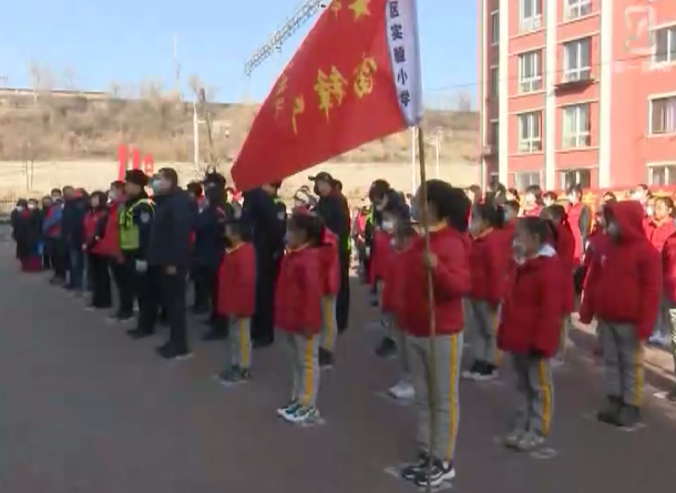 溪湖区开展多种形式学雷锋活动