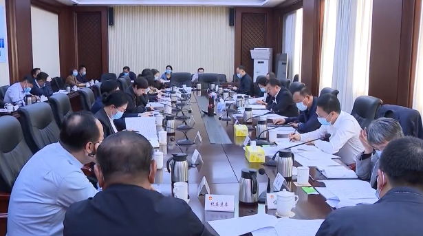 吴世民主持召开市政府第43次常务会议研究部署土壤普查、松材线虫病疫情防控、经济普查、培育壮大市场主体等工作