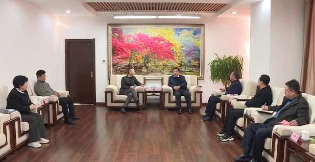 吴世民会见东方剑桥教育集团董事长于越