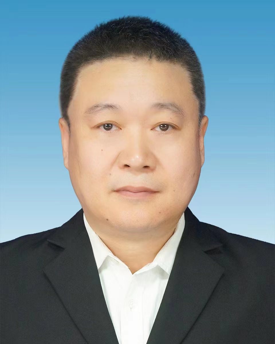 李强