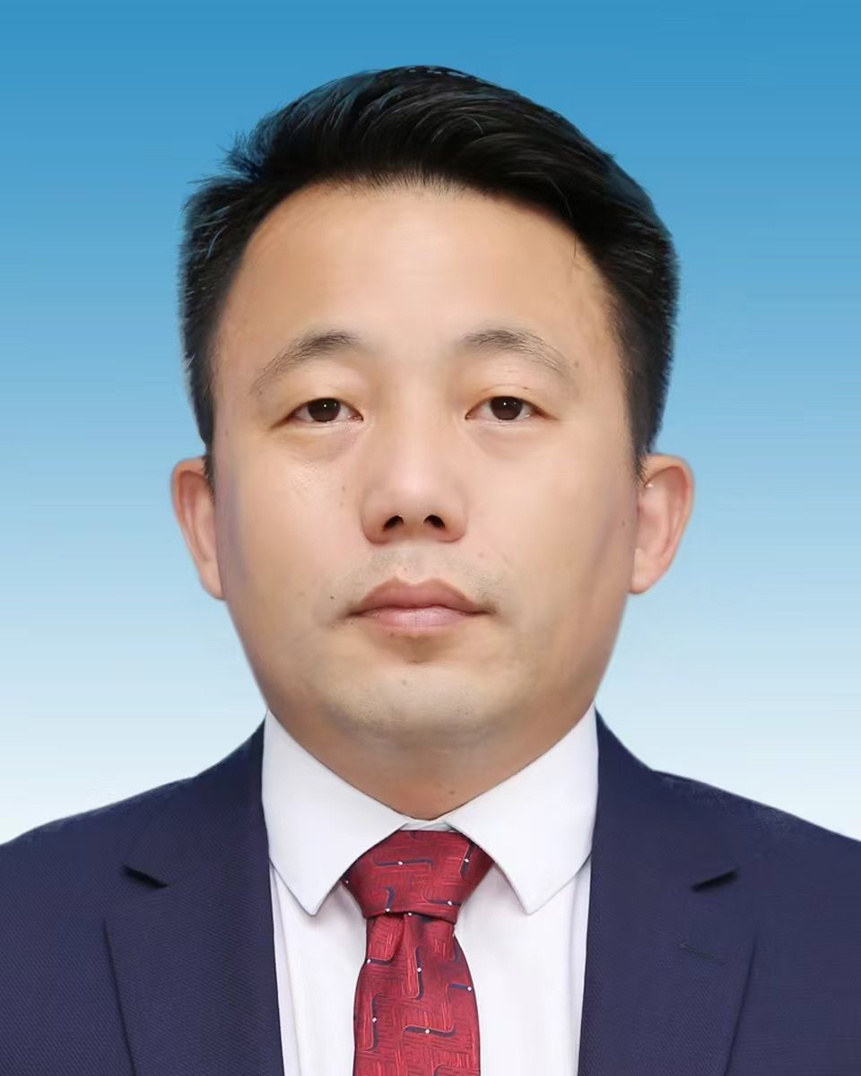 李勇